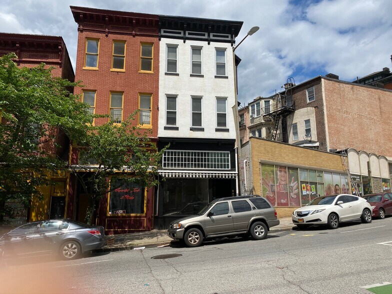 More Photos Of 226 N Liberty St, Baltimore Storefront Retail Residential For Sale