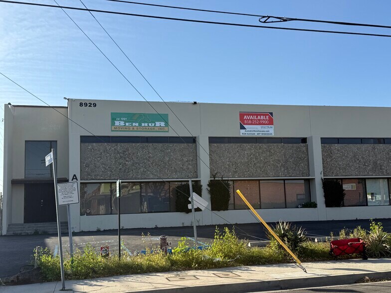 More Photos Of 8929 Oso Ave, Chatsworth Manufacturing For Lease