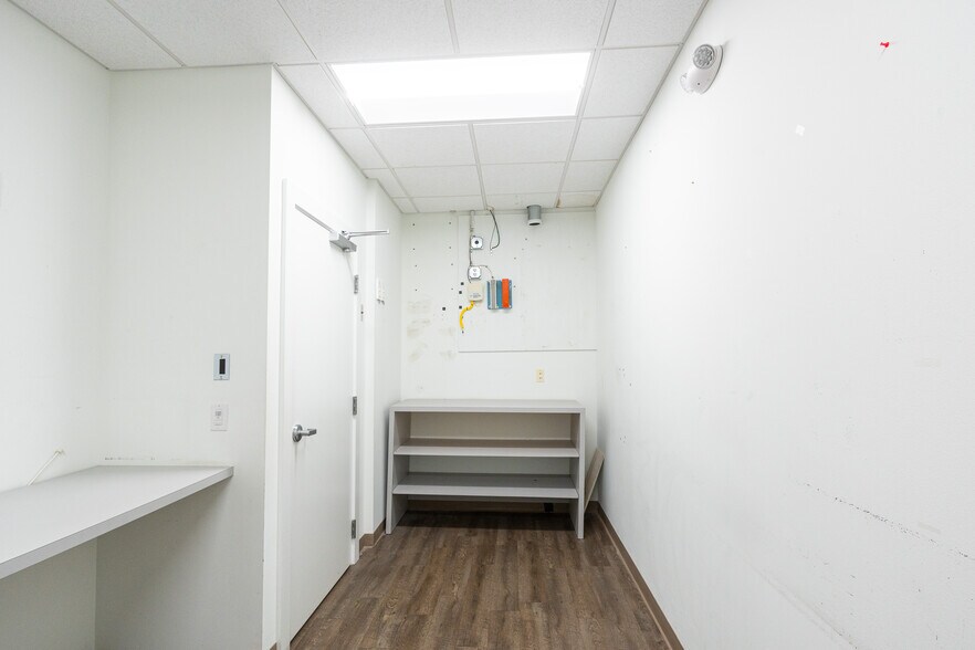 More Photos Of 8931-8947 W Atlantic Blvd, Coral Springs Unknown For Lease