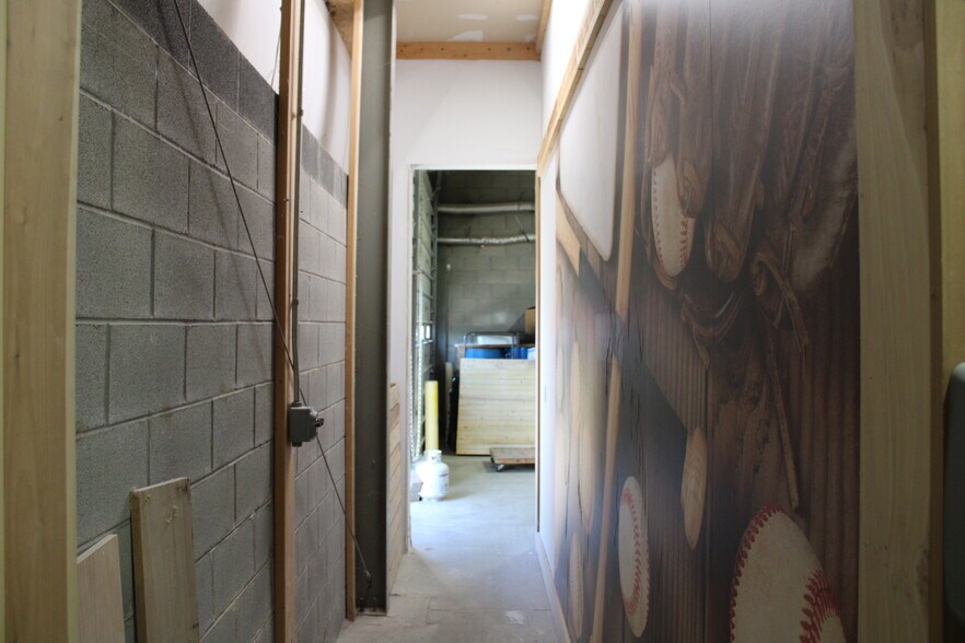 More Photos Of 7801 Corporate Blvd, Plain City Industrial For Sale