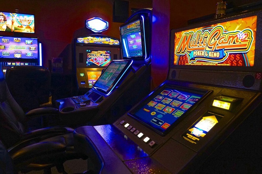 More Photos Of 3189 Highway 83 N, Seeley Lake Freestanding For Sale