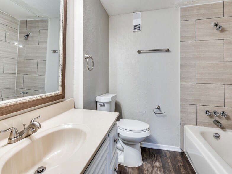 More Photos Of 7301 Sanger Ave, Waco Apartments For Sale