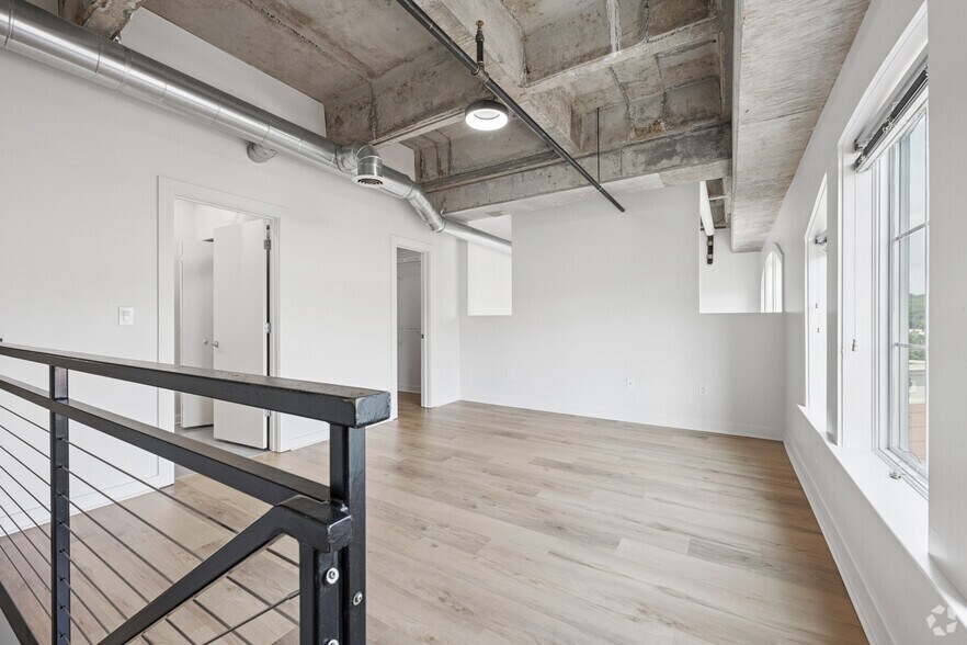 More Photos Of 232 19th St NW, Atlanta Apartments For Lease