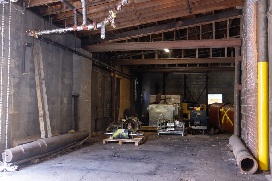 More Photos Of 801 Hazlett Ave, Wheeling Office For Sale