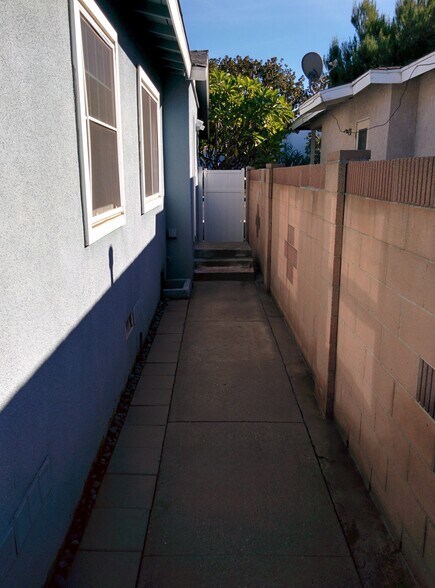 More Photos Of 12843 Columbia Way, Downey Land For Sale