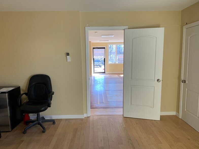 More Photos Of 149-07 14th Ave, Whitestone Storefront Retail Office For Lease
