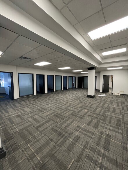 More Photos Of 100 W Stuart Ave, Lake Wales Office For Lease