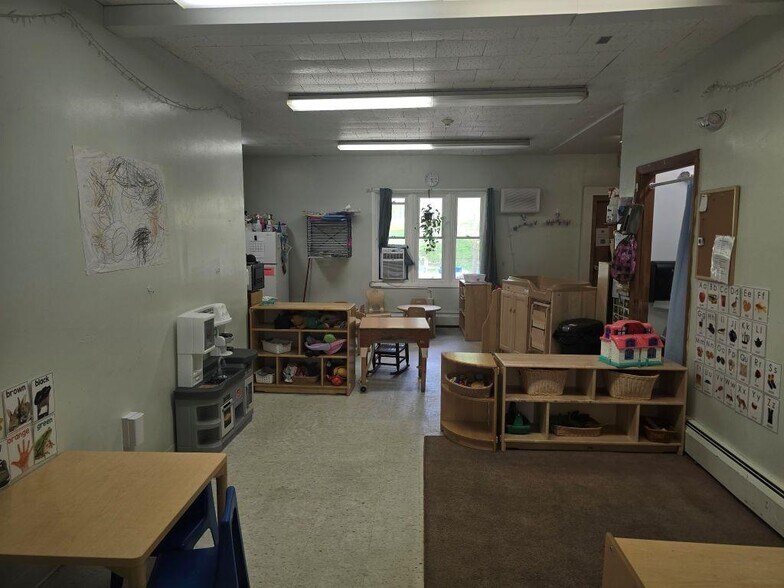 More Photos Of 90 Charlestown Rd, Claremont Schools For Sale