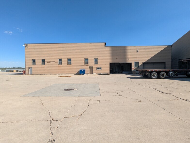 More Photos Of 7380 700 W, Midvale Unknown For Lease