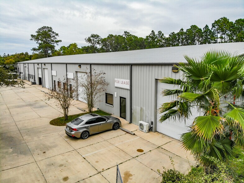 More Photos Of 1857 Patterson Ave, Deland Warehouse For Lease
