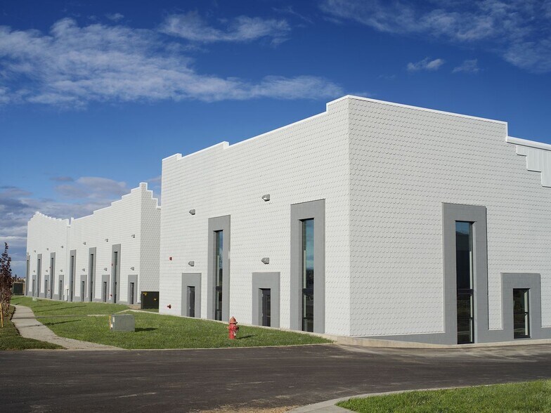 More Photos Of 3540 State Highway 52, Erie Warehouse For Lease