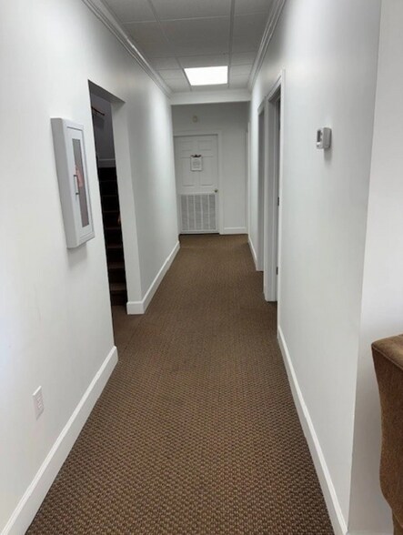 More Photos Of 113 Adris Pl, Dothan Office For Lease