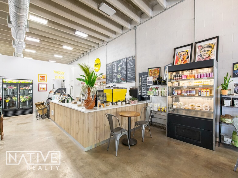More Photos Of 1229-1231 NE 9th Ave, Fort Lauderdale Flex For Lease
