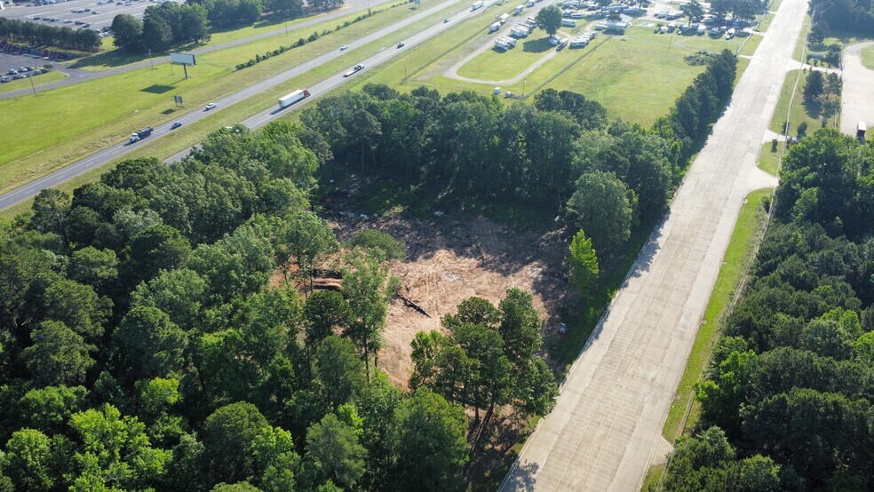 More Photos Of W 70th St @ Jeffersonian, Shreveport Land For Sale