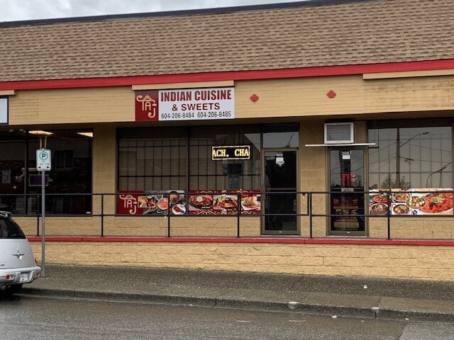 More Photos Of 27133 Fraser Hwy, Langley Twp Storefront Retail Office For Lease