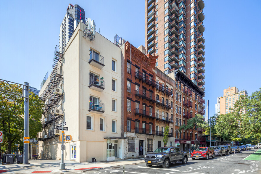 Primary Photo Of 318 E 62nd St, New York Apartments For Lease