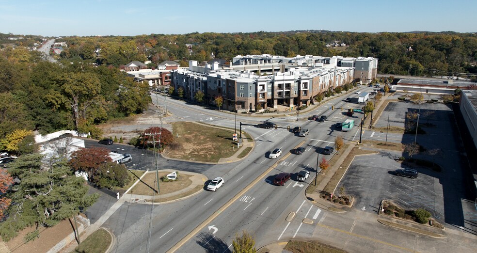 More Photos Of 13 Wade Hampton Blvd, Greenville Land For Lease