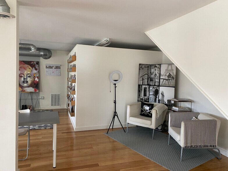 More Photos Of 2035 Manchester St NE, Atlanta Loft Creative Space For Lease