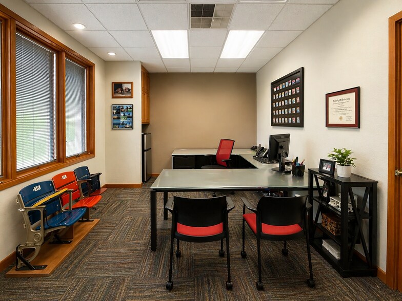 More Photos Of 13438-1 Bandera Rd, Helotes Office For Sale