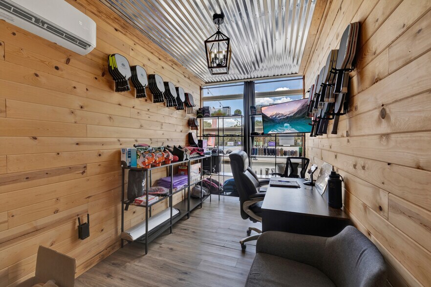 More Photos Of 14147 FM 306, Canyon Lake Trailer Camper Park For Sale