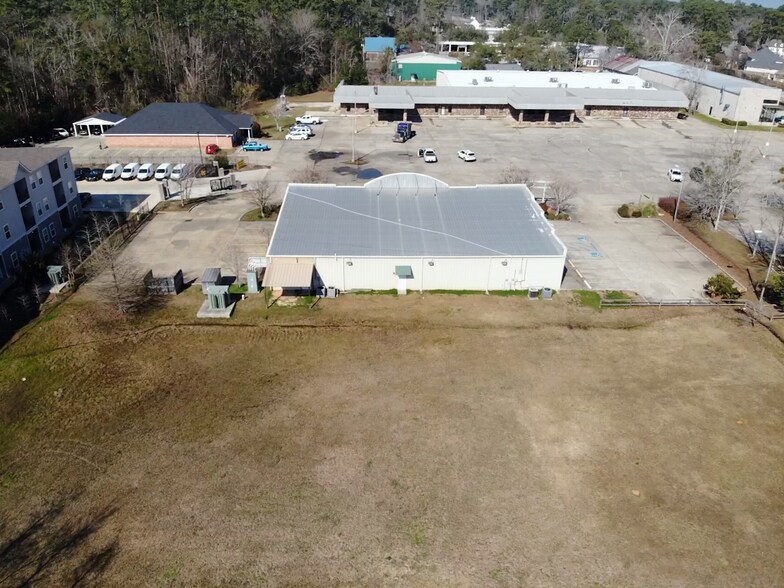 More Photos Of 4420-4422 Highway 22, Mandeville Office For Sale