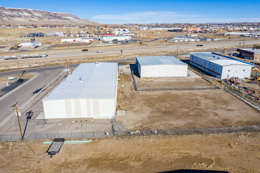 More Photos Of 1 Bowker Rd, Rock Springs Warehouse For Lease