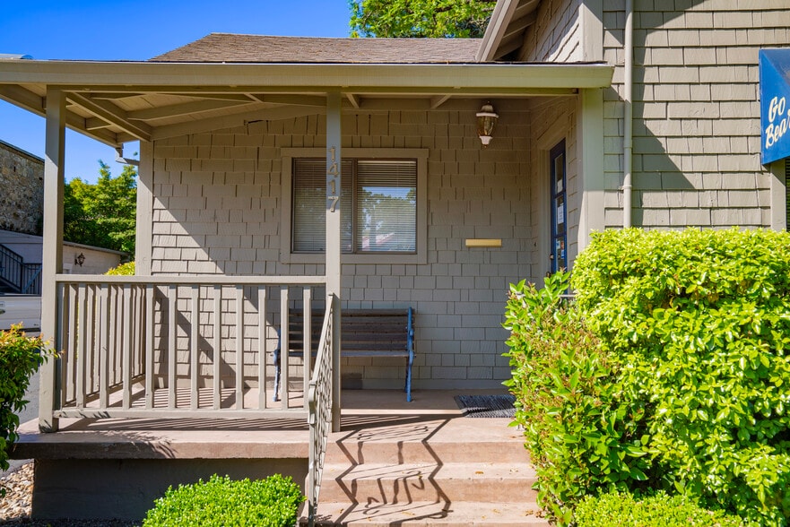 More Photos Of 1417 Railroad Ave, Saint Helena Medical For Sale