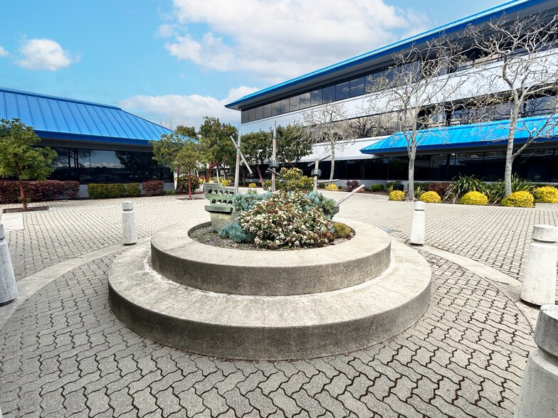 More Photos Of 100 Drakes Landing Rd, Greenbrae Unknown For Lease