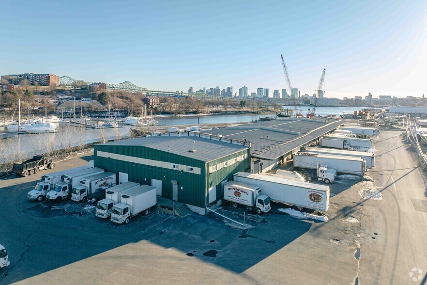 More Photos Of 155 Market St, Everett Refrigeration Cold Storage For Sale