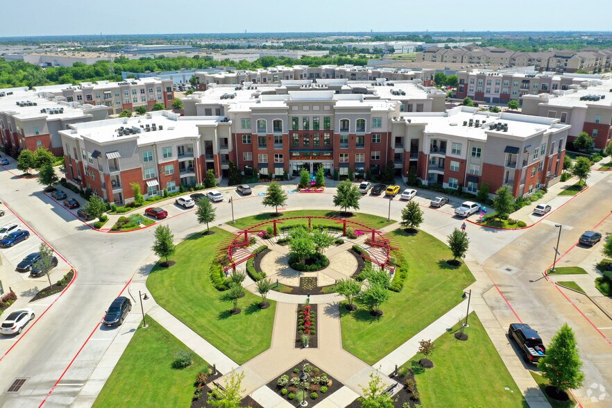 More Photos Of 380 Vista Court Dr, Plano Apartments For Lease