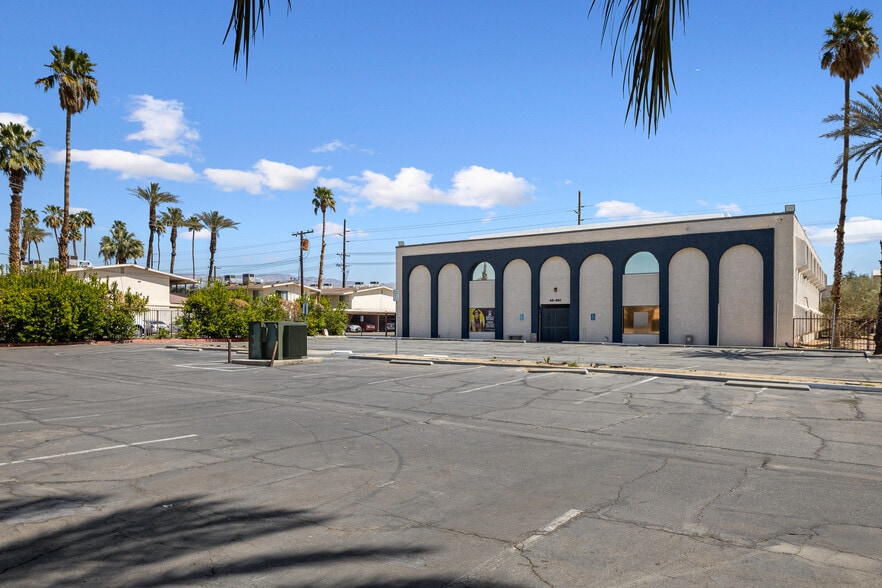 More Photos Of 45691 Monroe St, Indio Medical For Lease