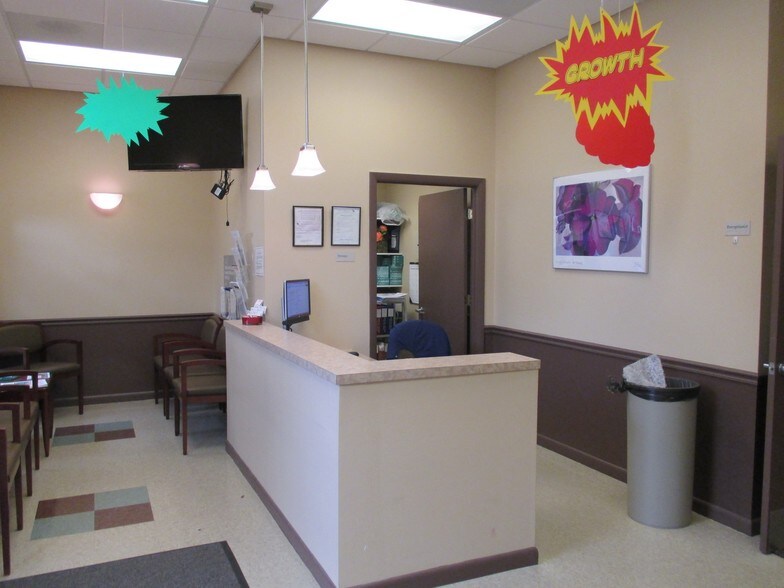 More Photos Of 3021 Eau Gallie Blvd, Melbourne Medical For Lease