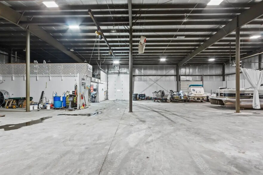 More Photos Of 3625 Patch St, Stevens Point Warehouse For Sale