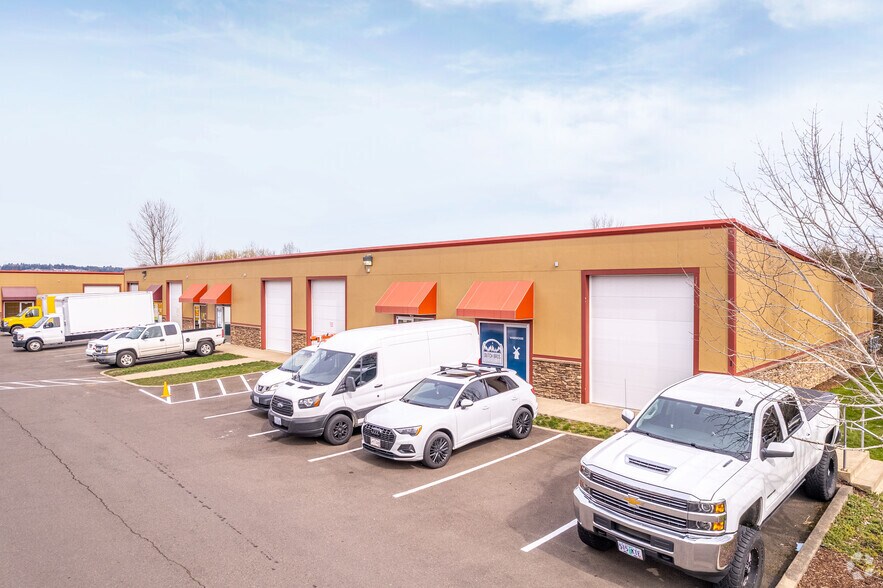 More Photos Of 27810 SW Olds Pl, Sherwood Warehouse For Lease