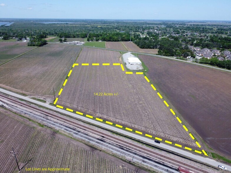 Primary Photo Of 3514 E Old Spanish Trl, New Iberia Land For Sale