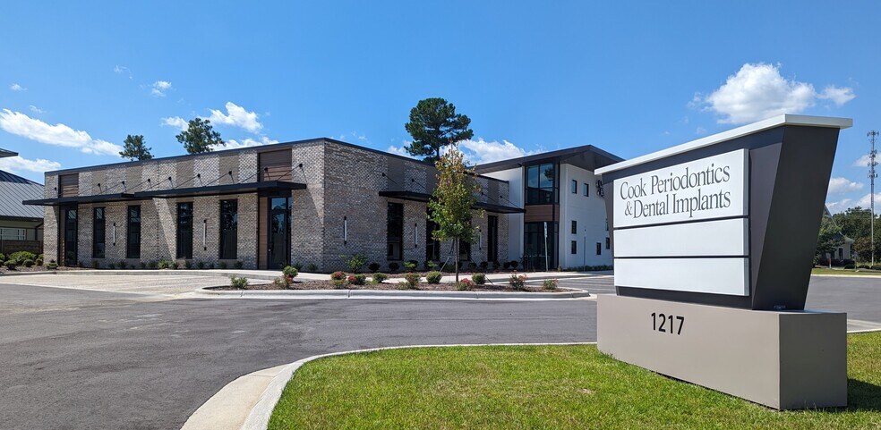 Primary Photo Of 1217 Magnolia Village Way, Leland Office For Lease