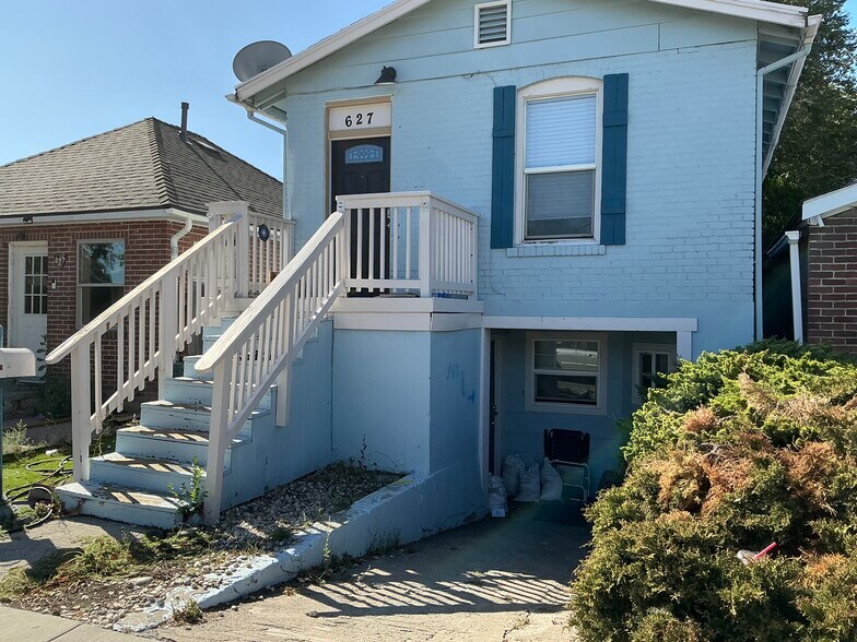 Primary Photo Of 627 C St, Sparks Apartments For Sale