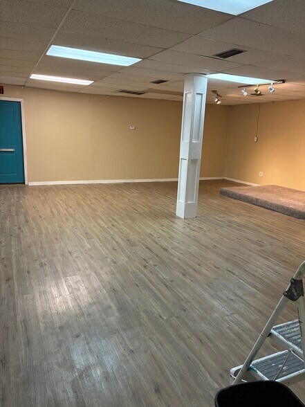 More Photos Of 5104 Mansfield Rd, Shreveport Office For Sale