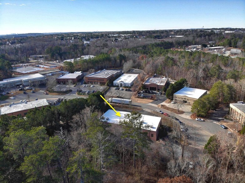 More Photos Of 5105 Old Ellis Pt, Roswell Office For Lease