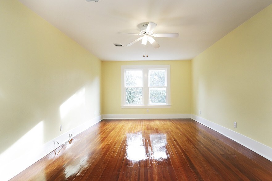 More Photos Of 1229 Heights Blvd, Houston Loft Creative Space For Lease