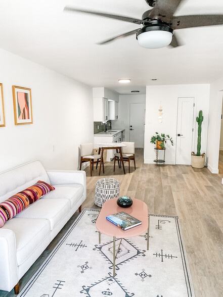 More Photos Of 3025 N 36th St, Phoenix Apartments For Sale