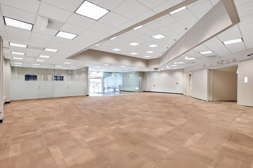 More Photos Of 780 Laurel St, San Carlos Bank For Lease