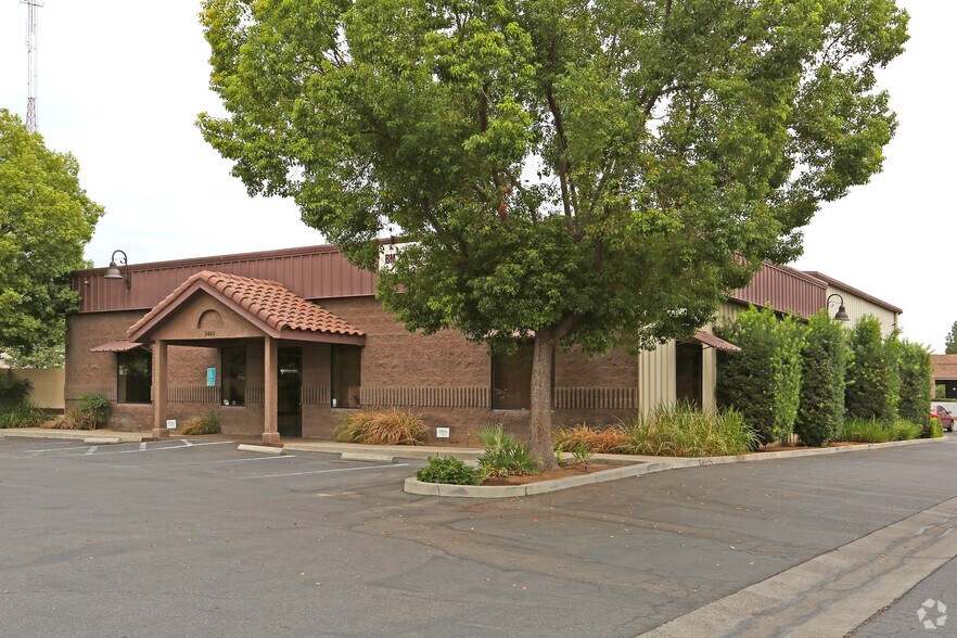 More Photos Of , Fresno Office For Sale