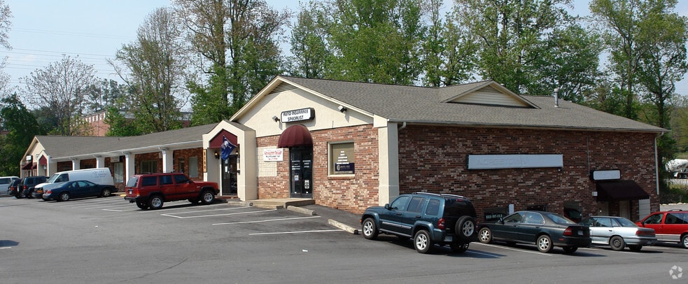 More Photos Of 2100 Poinsett Hwy, Greenville General Retail For Sale