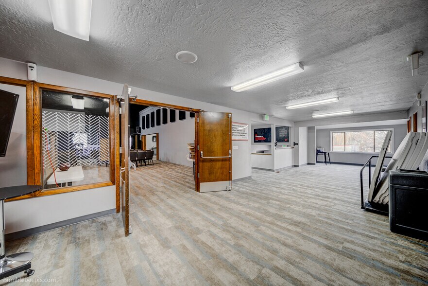 More Photos Of 610 N 4th St, Coeur d'Alene Religious Facility For Lease