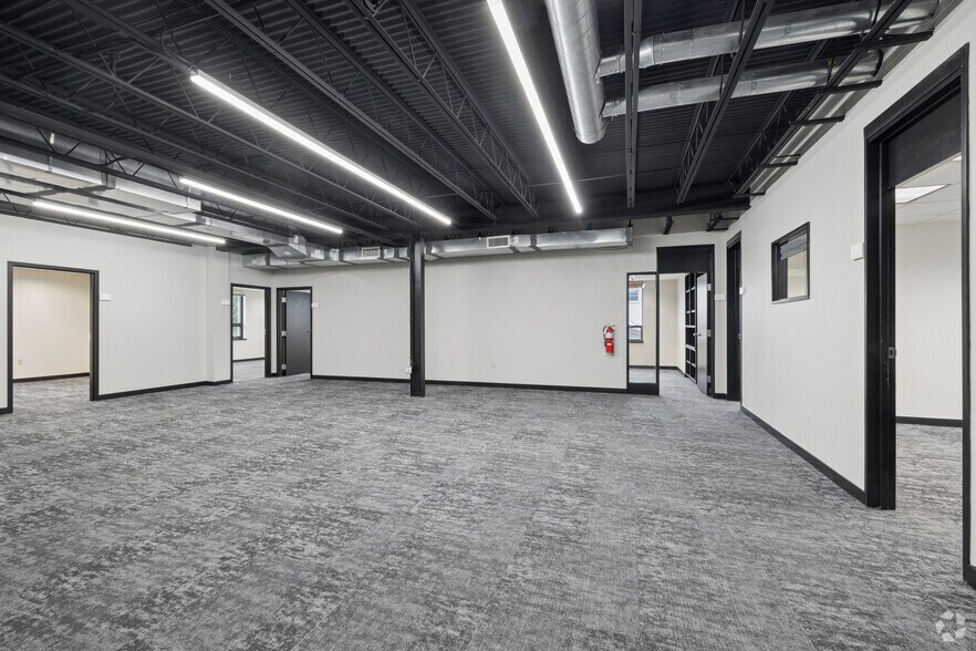 More Photos Of 58 Concord St, North Reading Office For Lease