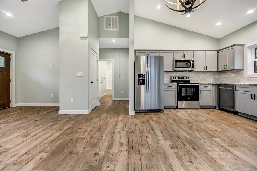 More Photos Of , Scranton Multifamily For Sale