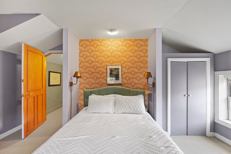 More Photos Of 342 Route 7, New Ashford Specialty For Sale