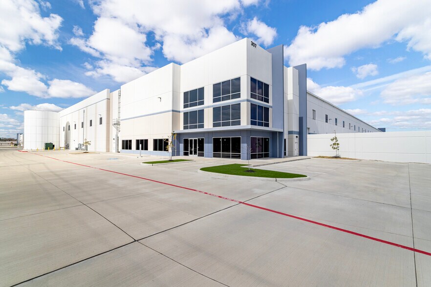 More Photos Of 3005 Highway 225, Pasadena Unknown For Lease