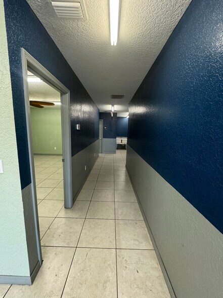 More Photos Of 800 N State St, Bunnell Storefront For Sale